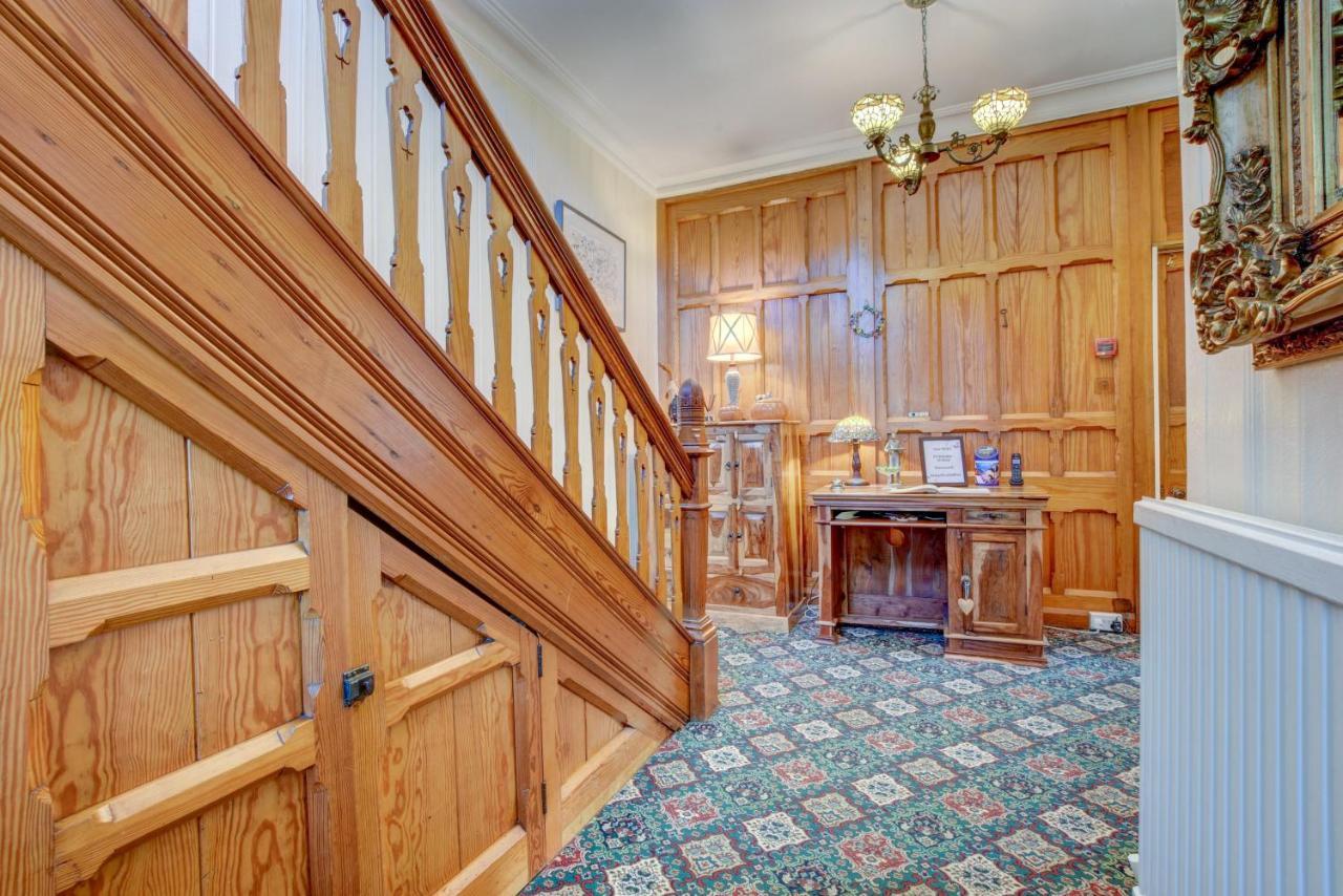The Grove Bed and Breakfast Whitby Eksteriør billede